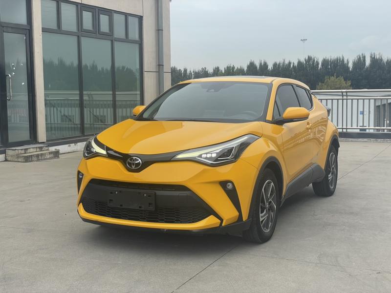 Toyota C-HR, 2022 — купить в Иванове под ключ
