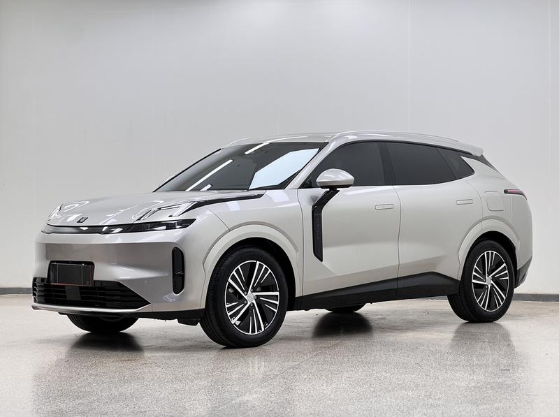 Lynk & Co 08 EM-P Hybrid, 2024 — купить в Уфе под ключ