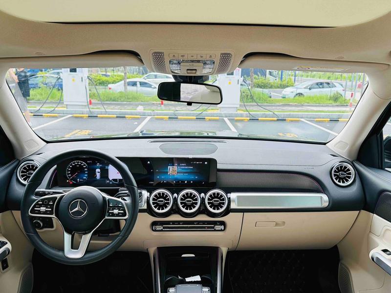 Mercedes-Benz GLB-Class, 2022 — фото 10 из 12