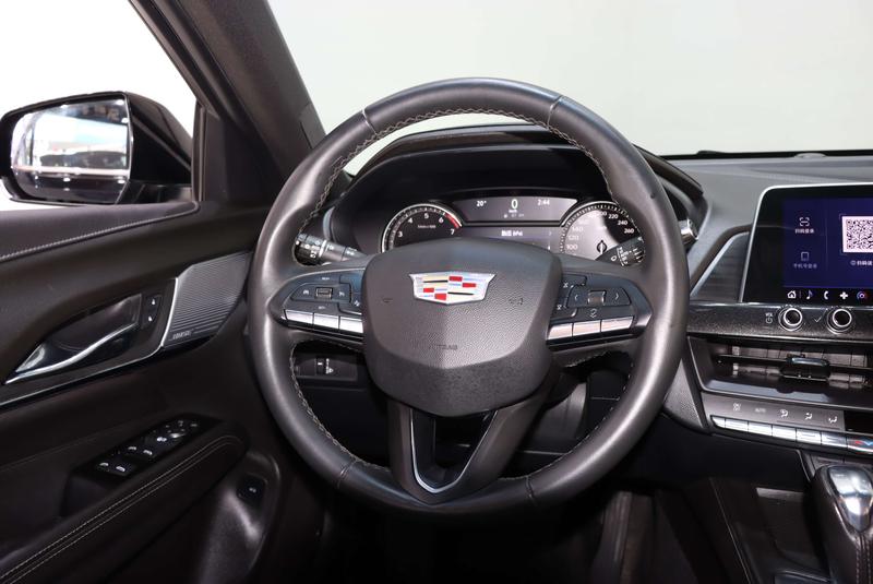 Cadillac CT4, 2022 — фото 11 из 12
