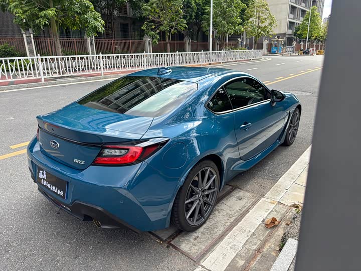 Subaru BRZ, 2022 — фото 6 из 9