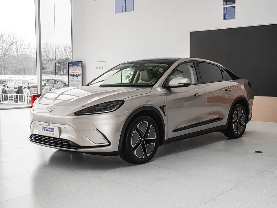 BAIC Arcfox Alpha S6, 2026 — купить в Тольятти под ключ