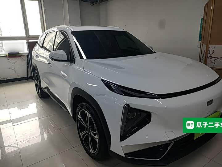 Geely Galaxy L7, 2025 — фото 4 из 9
