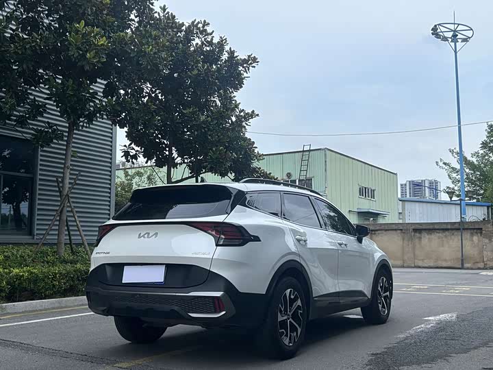 Kia Sportage, 2024 — фото 4 из 9