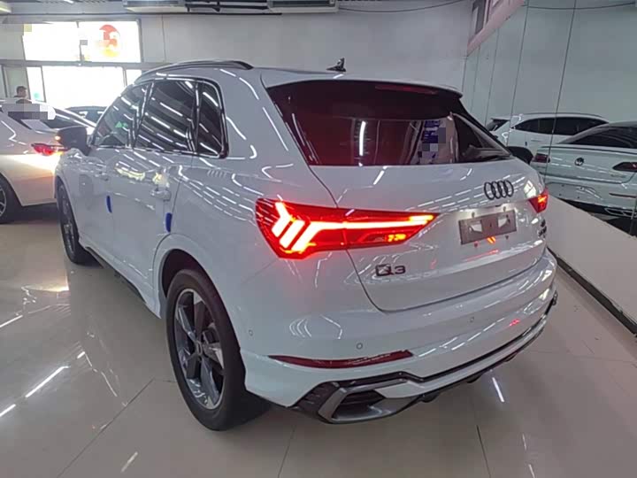 Audi Q3, 2024 — фото 5 из 9