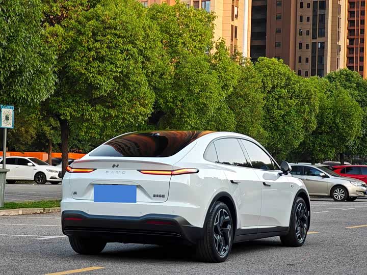 Nio Onvo L60, 2024 — фото 7 из 9
