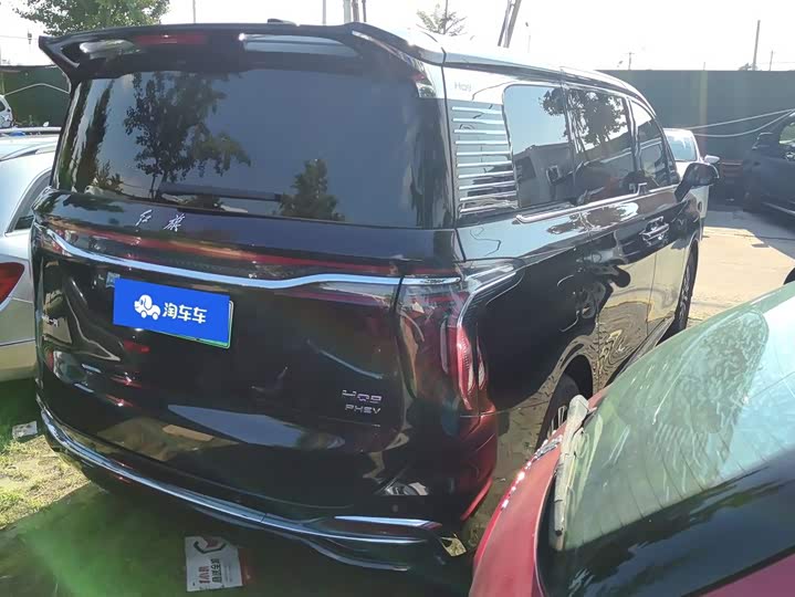 Hongqi HQ9 Hybrid, 2025 — фото 3 из 9
