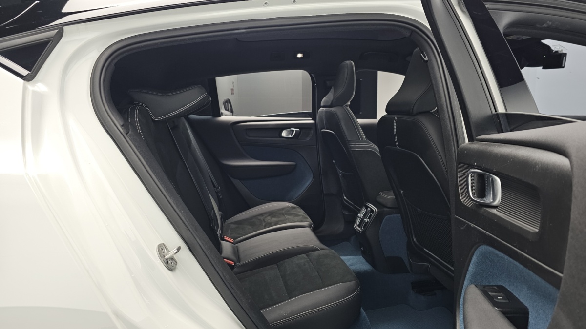 Volvo C40, 2022 — фото 11 из 12