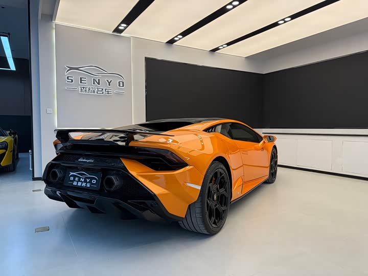 Lamborghini Huracán, 2024 — фото 5 из 9