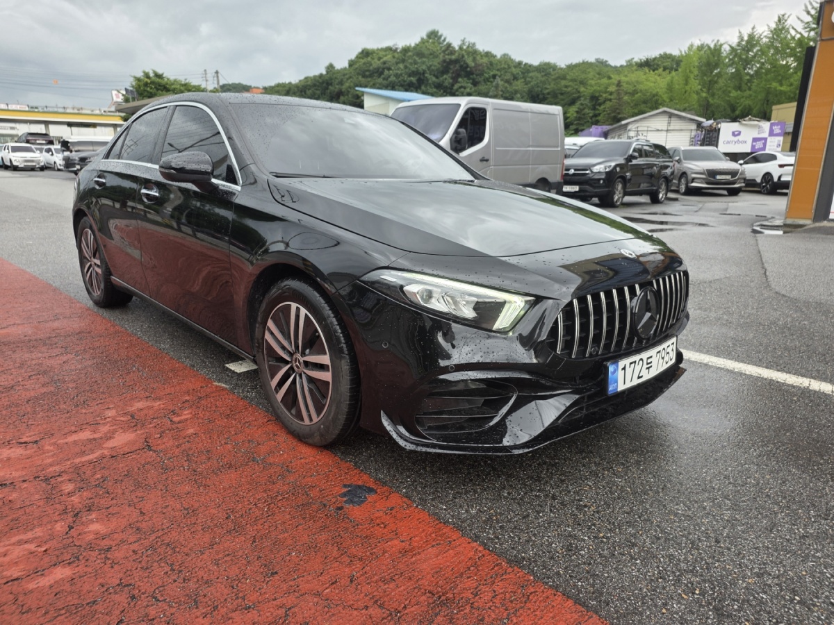 Mercedes-Benz A-Class, 2022 — фото 2 из 12