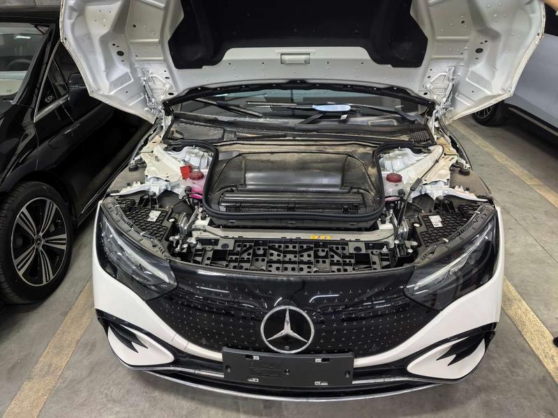 Mercedes-Benz EQE, 2025 — фото 7 из 12