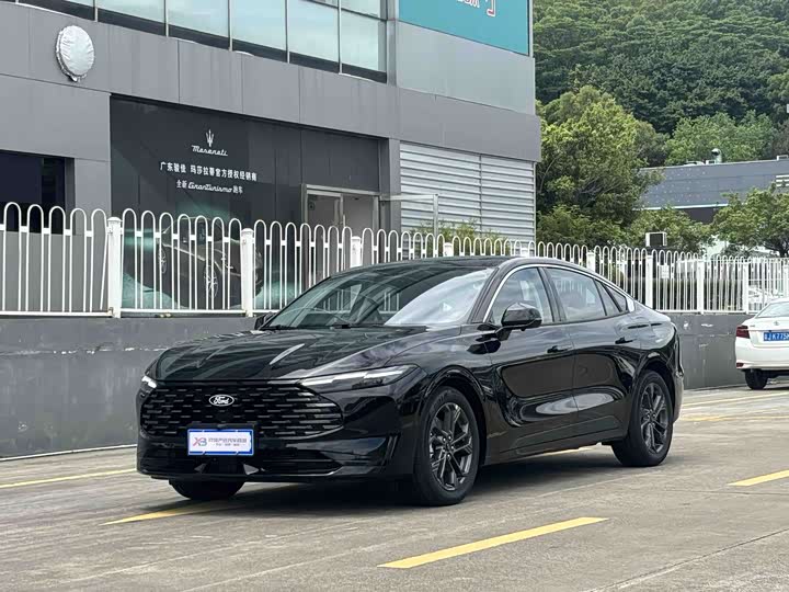 Ford Mondeo, 2025 — купить в Ульяновске под ключ