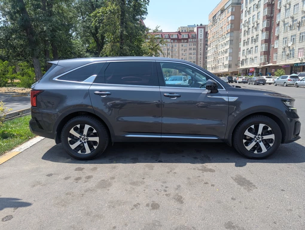 Kia Sorento, 2021 — фото 5 из 12