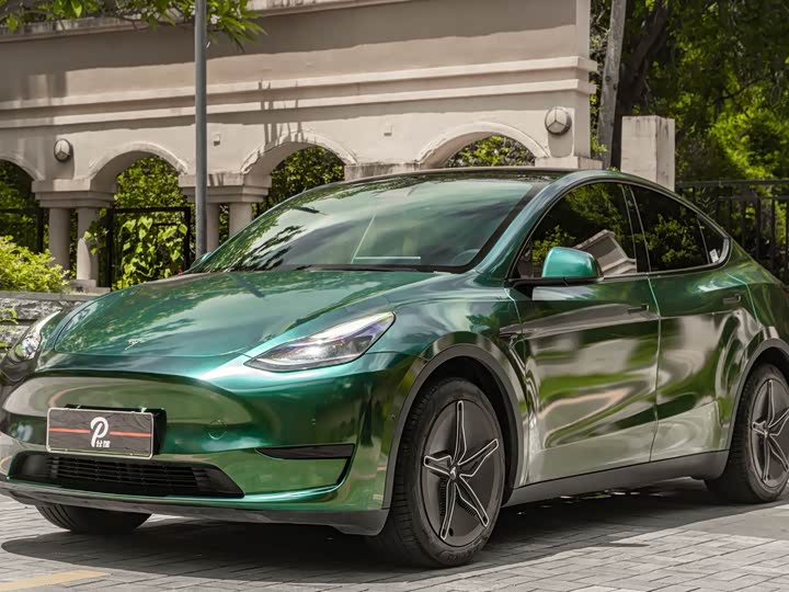 Tesla Model Y, 2022 — фото 3 из 9