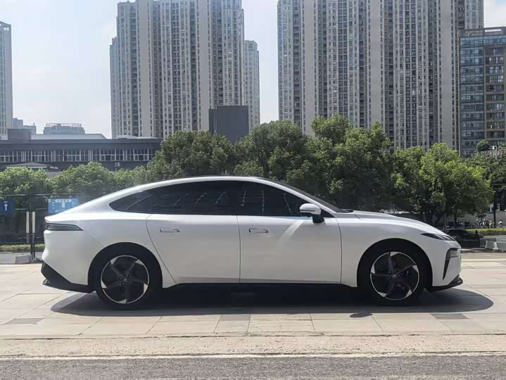 Dongfeng Yipai eπ 007, 2024 — фото 4 из 9