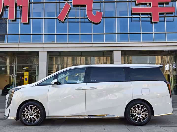 GAC Trumpchi E9, 2023 — фото 3 из 9