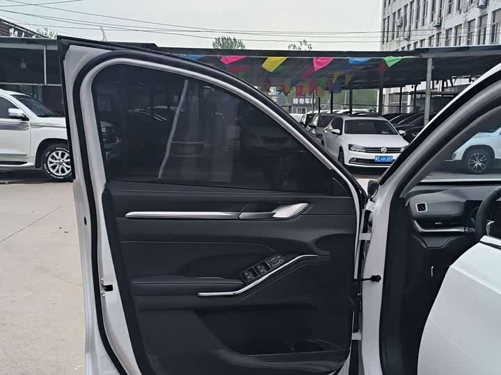 Haval H6, 2025 — фото 8 из 9