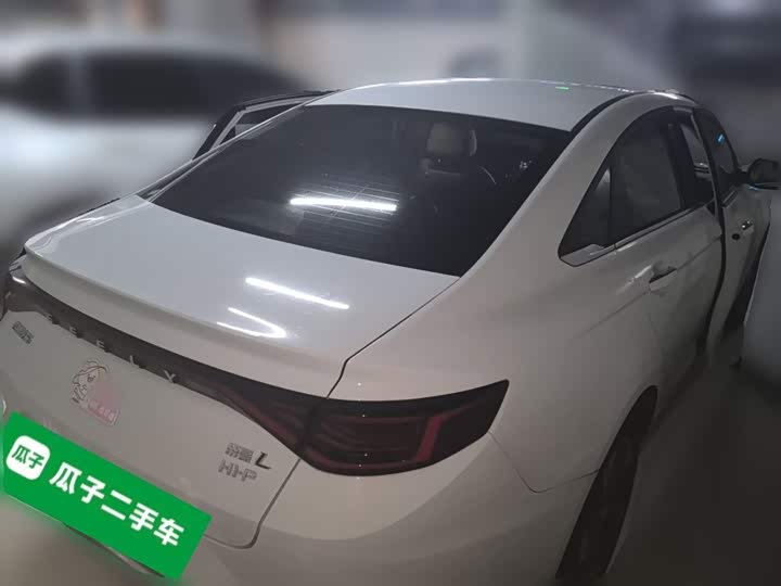 Geely Emgrand L Hi·P Hybrid, 2025 — фото 6 из 9