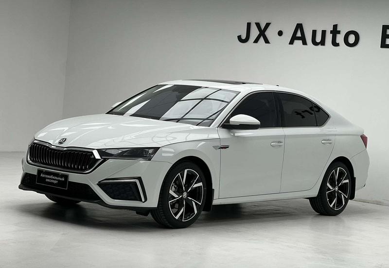 Skoda Octavia Pro, 2023 — купить в Санкт-Петербурге под ключ