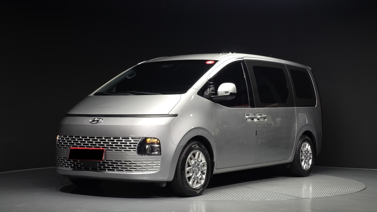 Hyundai Staria, 2022 — купить в Белгороде под ключ