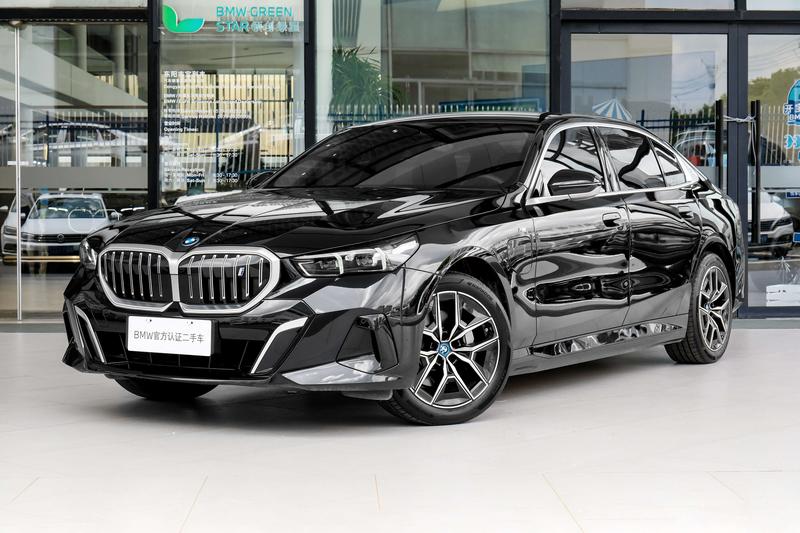 BMW i5, 2025 — купить в Уфе под ключ