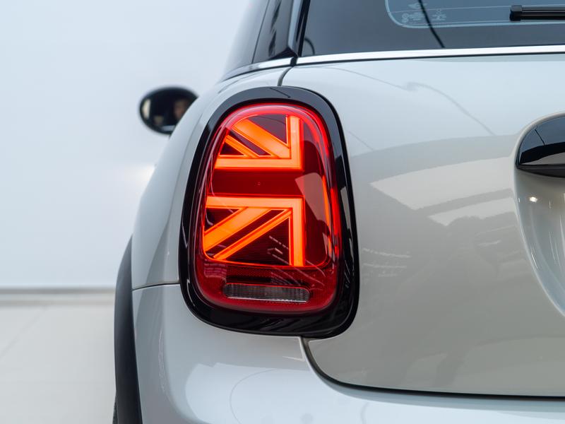 Mini Mini JCW, 2022 — фото 7 из 12