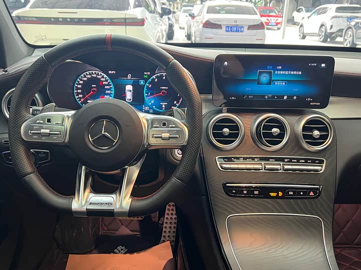 Mercedes-Benz GLC-Class Coupe AMG, 2021 — фото 8 из 9