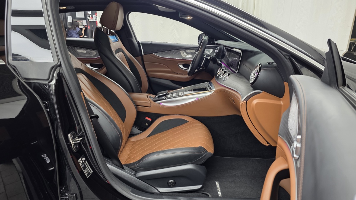 Mercedes-Benz AMG GT, 2023 — фото 10 из 12