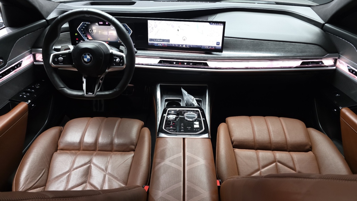 BMW 7 Series, 2023 — фото 6 из 12