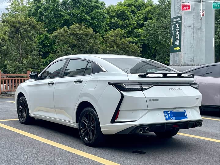 Dongfeng Aeolus Yixuan, 2023 — фото 6 из 9