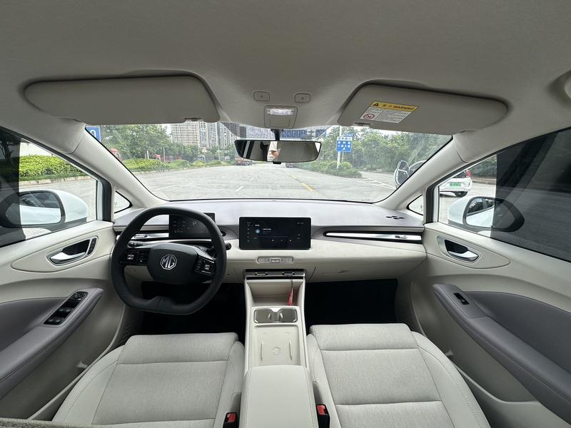 MG Motor 4 EV, 2025 — фото 7 из 10