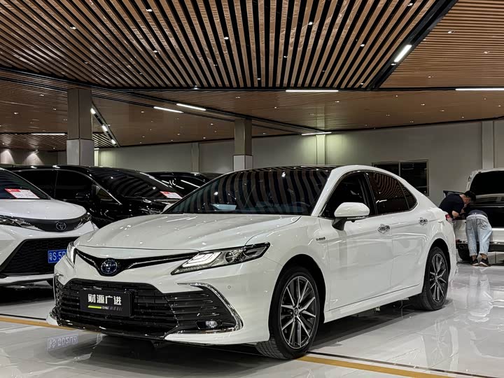 Toyota Camry, 2022 — купить в Твери под ключ