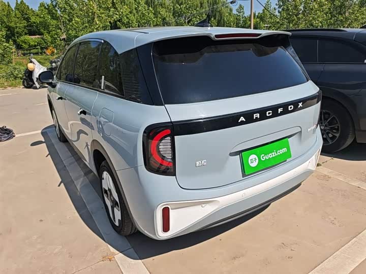 BAIC Arcfox Kaola S, 2025 — фото 5 из 9