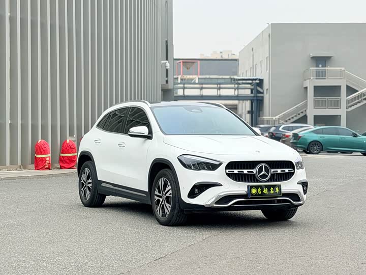Mercedes-Benz GLA-Class, 2024 — фото 3 из 7