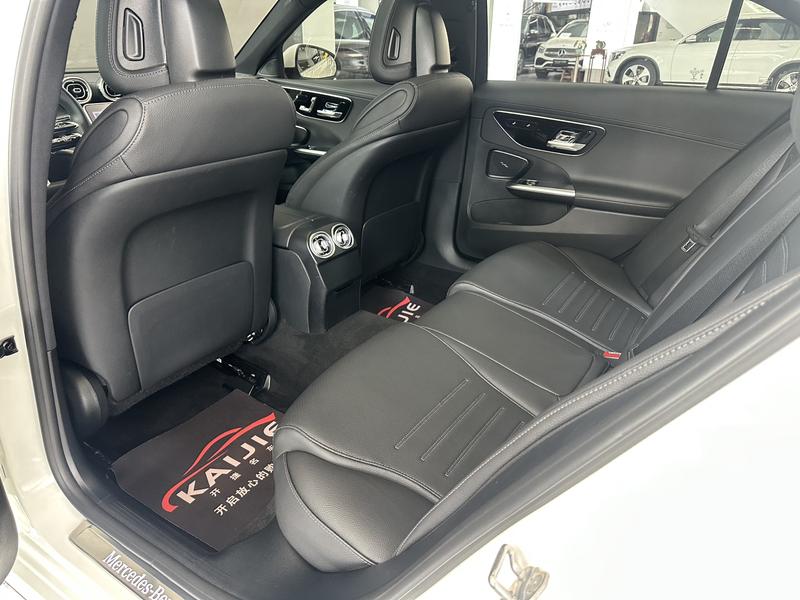 Mercedes-Benz C-Class, 2023 — фото 9 из 10