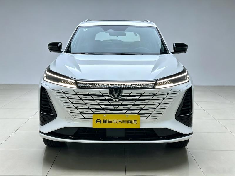 Changan CS75 Plus, 2025 — фото 2 из 12