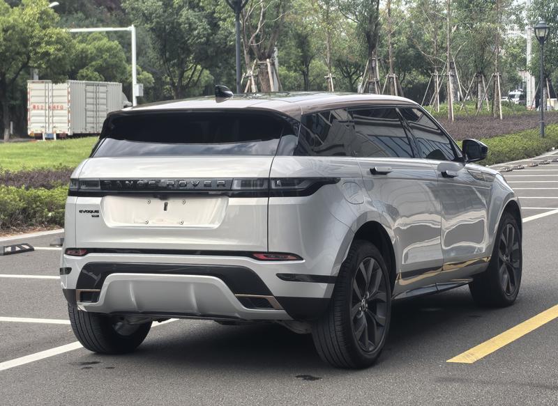 Land Rover Range Rover Evoque L, 2023 — фото 7 из 12