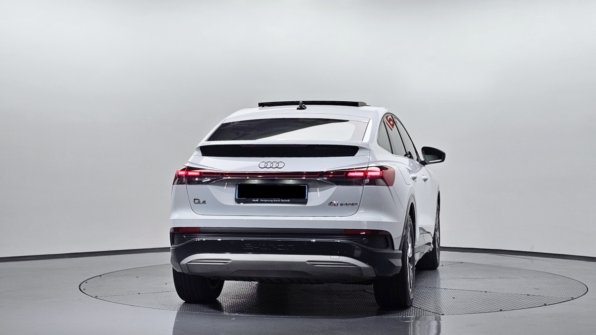 Audi Q4 e-tron, 2025 — фото 4 из 12