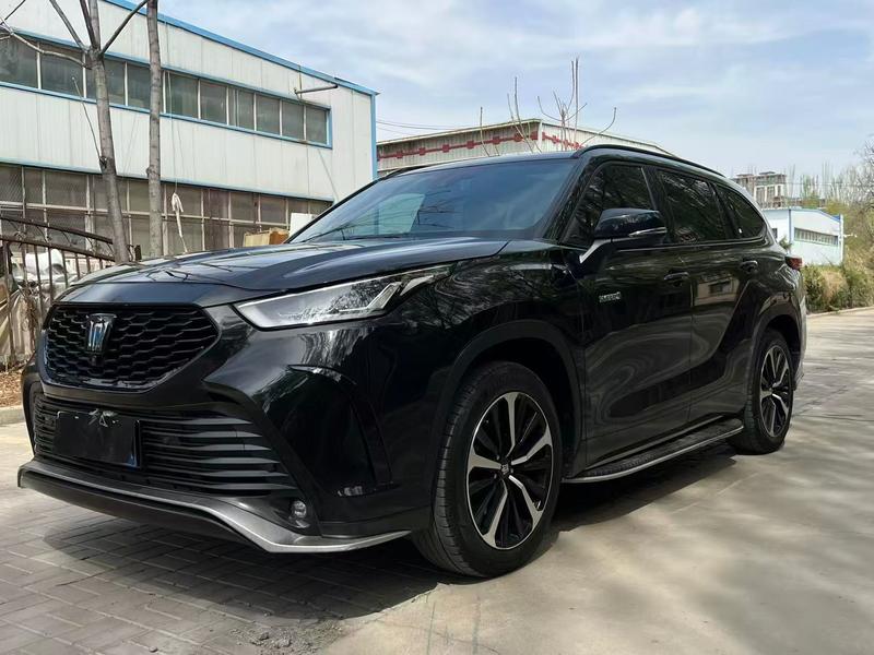 Toyota Crown Kluger, 2022 — купить в Санкт-Петербурге под ключ