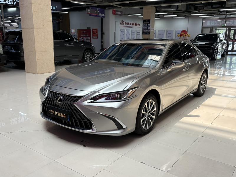 Lexus ES, 2024 — купить в Оренбурге под ключ