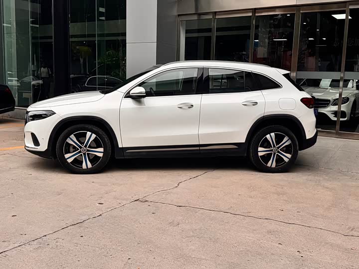 Mercedes-Benz EQA, 2024 — фото 2 из 9