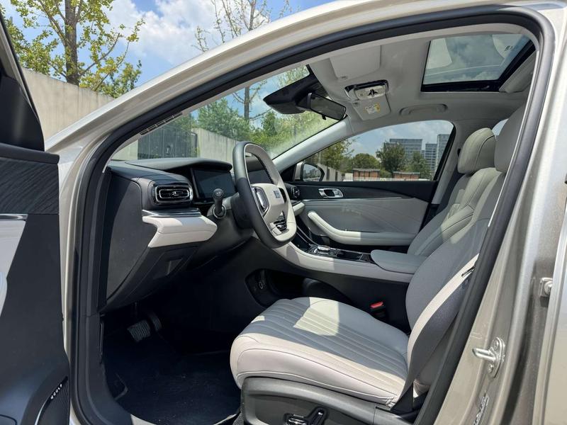 Geely Galaxy Starshine 6, 2025 — фото 12 из 12