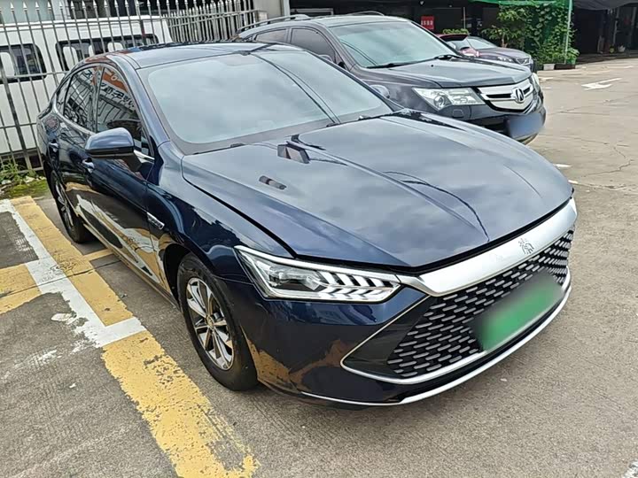 BYD Qin Plus, 2023 — фото 4 из 9