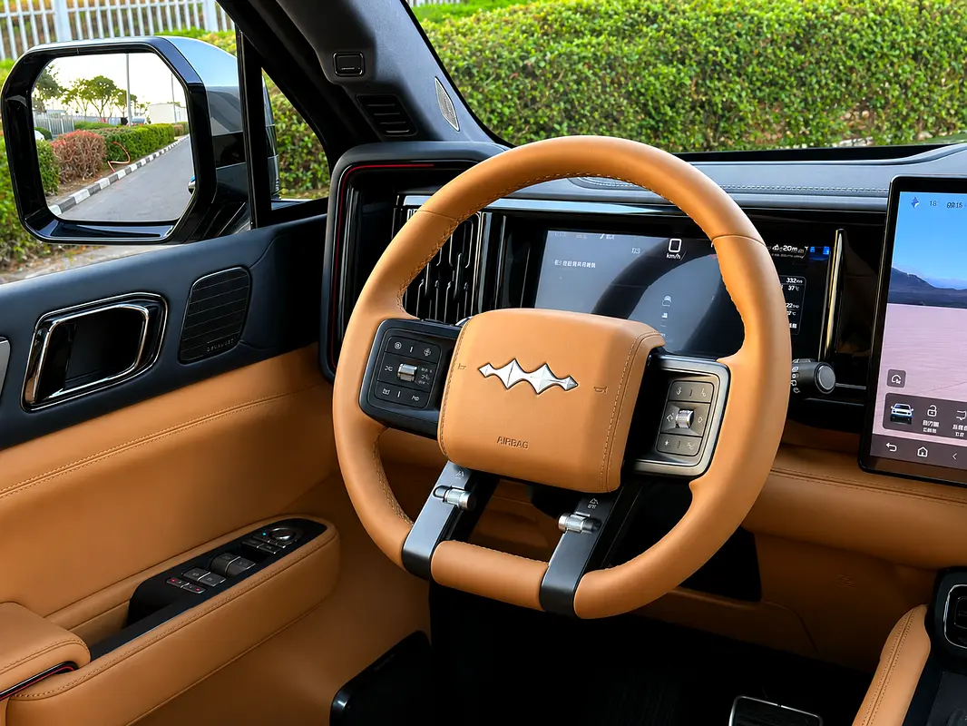 BYD Leopard 5, 2026 — фото 5 из 10