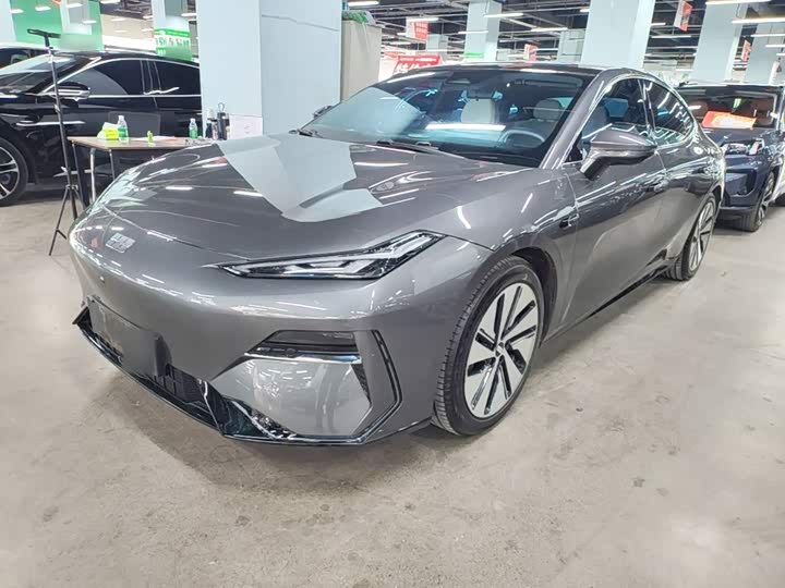 Geely Galaxy E8, 2024 — купить в Саратове под ключ