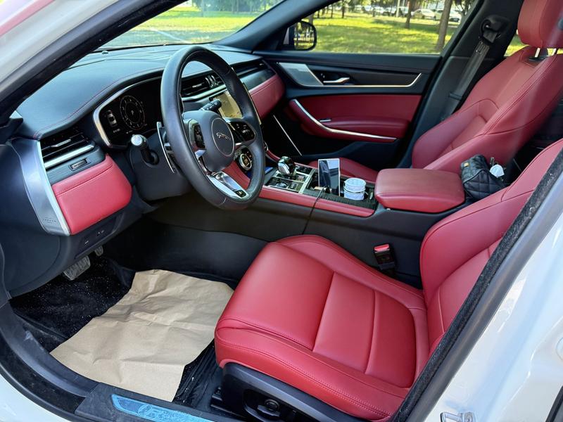Jaguar XF L, 2023 — фото 8 из 10