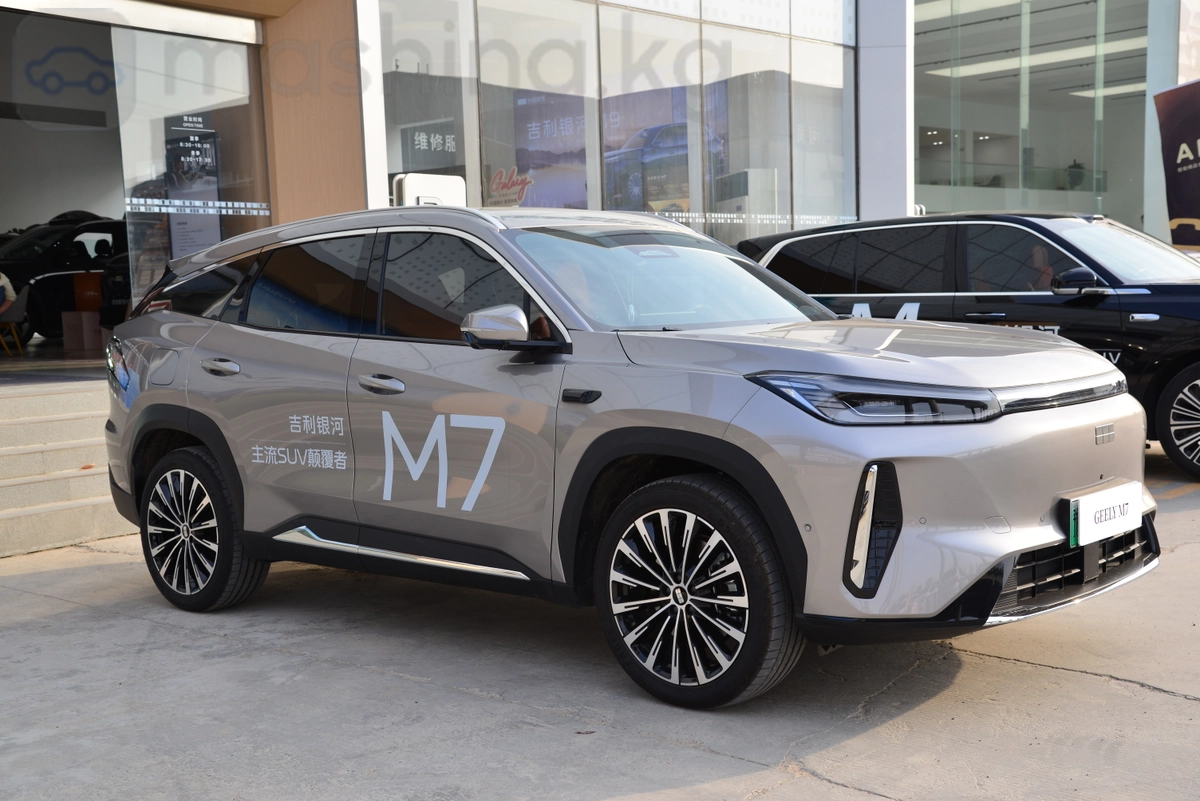 Geely Galaxy M7, 2026 — фото 3 из 12