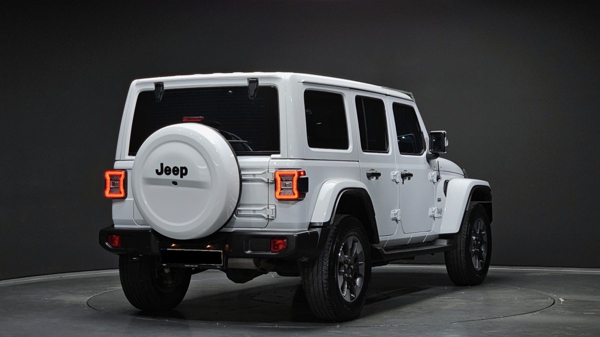 Jeep Wrangler, 2022 — фото 2 из 12