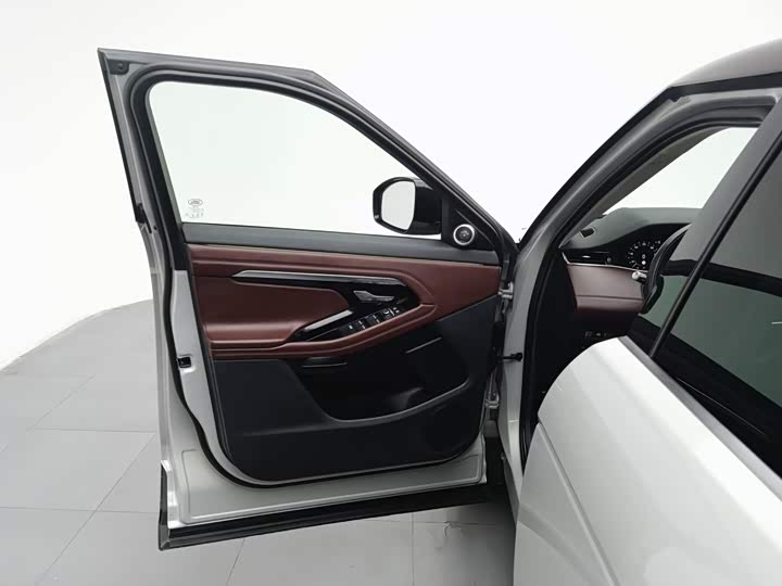 Land Rover Range Rover Evoque L, 2022 — фото 8 из 9