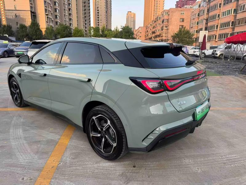 BYD Seal 06 GT, 2026 — фото 4 из 10